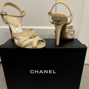 Authentic Chanel lambskin moonlight cc ivory heels